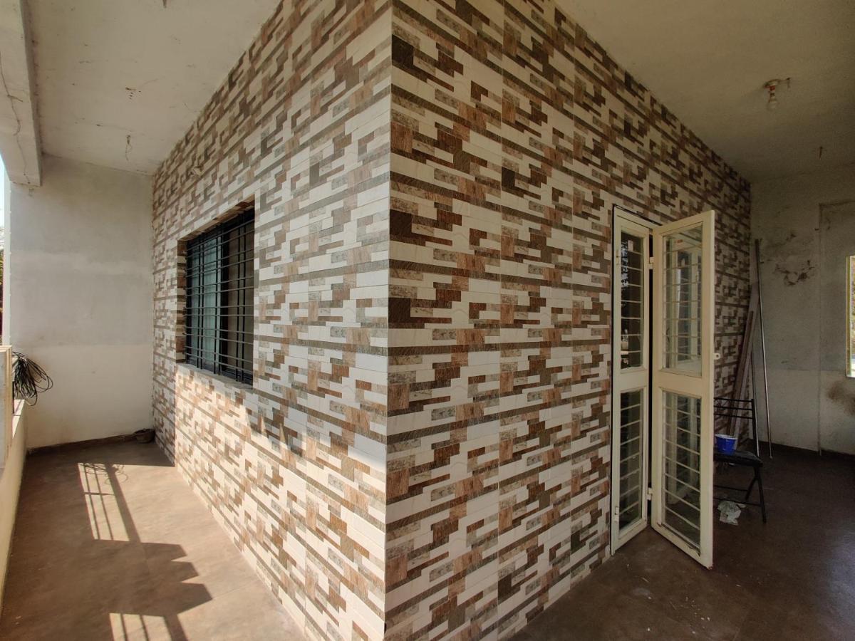 Rajlakshmi Niwas Apartment Solapur Exterior foto