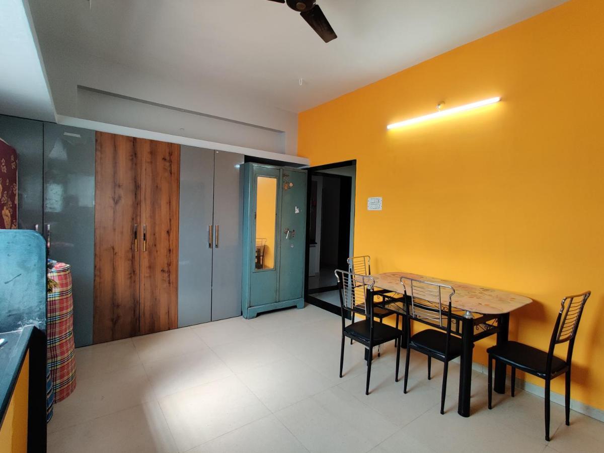 Rajlakshmi Niwas Apartment Solapur Exterior foto